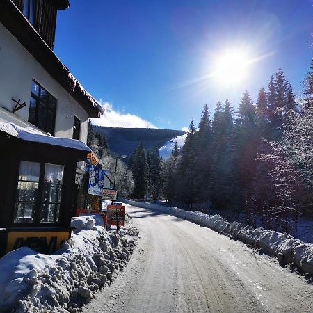 Hostel Fortuna Spindleruv Mlyn Bagian luar foto