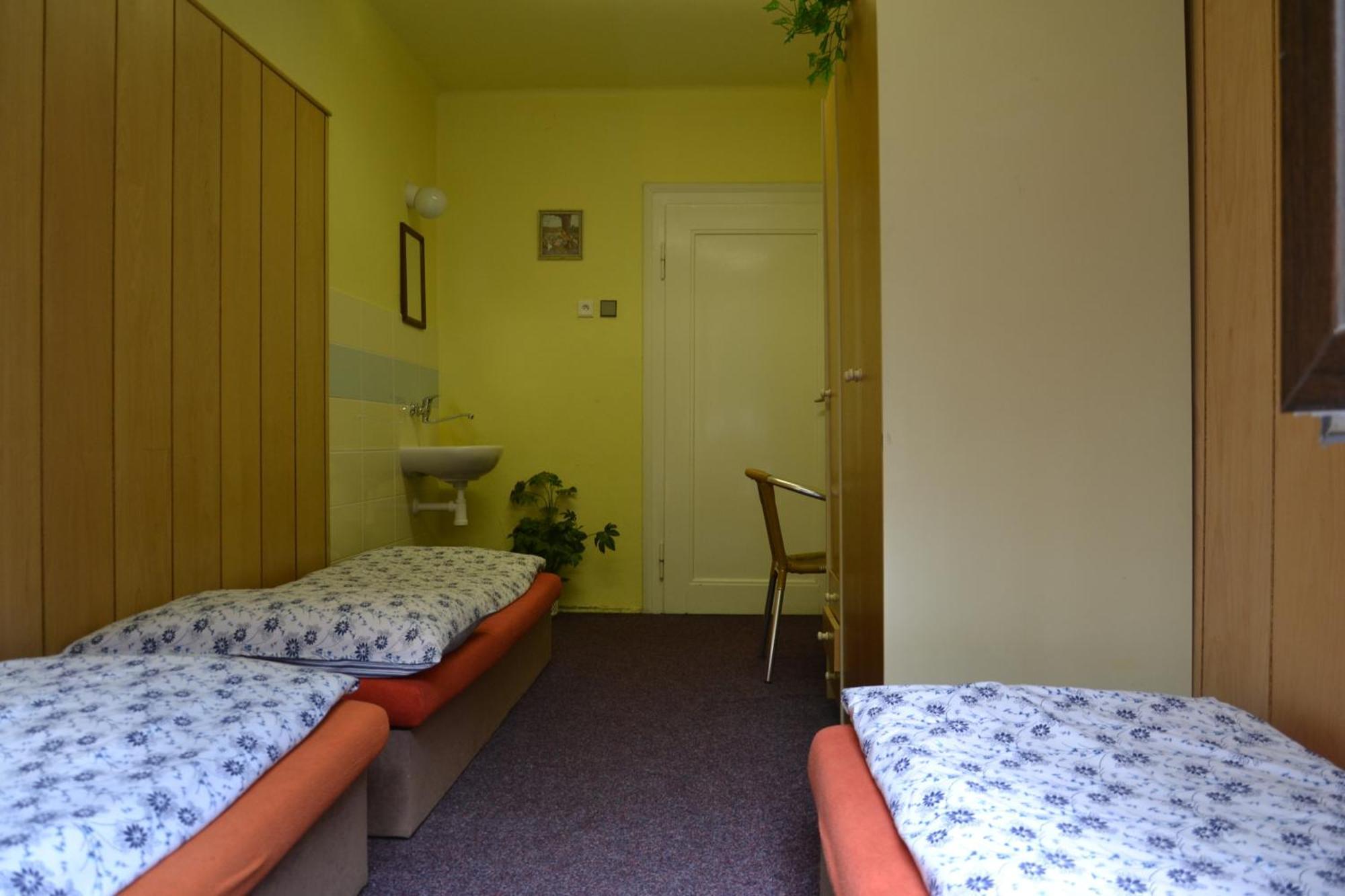 Hostel Fortuna Spindleruv Mlyn Bagian luar foto