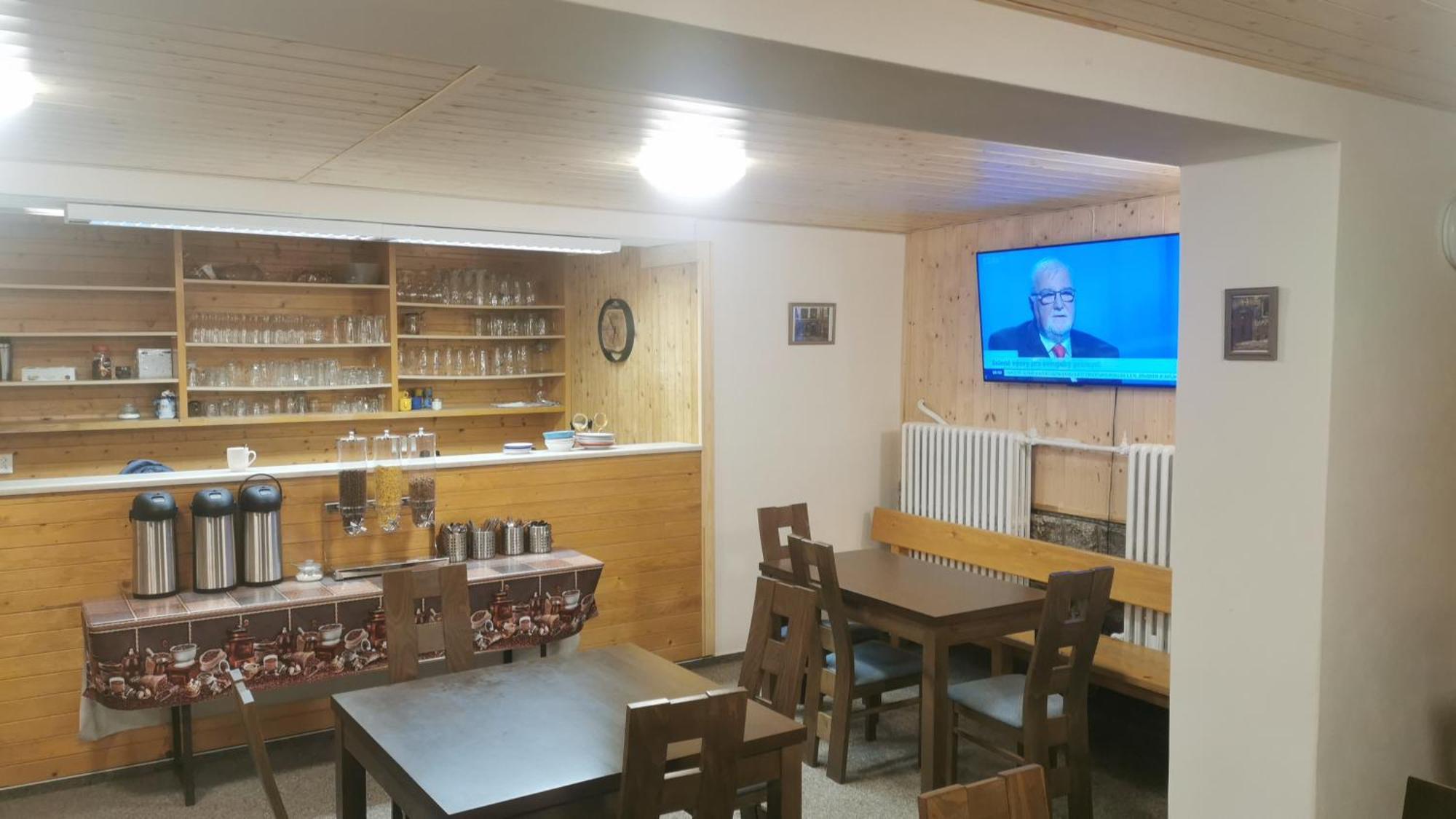 Hostel Fortuna Spindleruv Mlyn Bagian luar foto