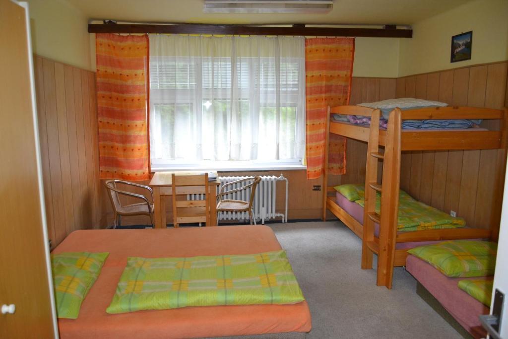 Hostel Fortuna Spindleruv Mlyn Bagian luar foto